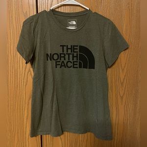 Green The North Face tshirt